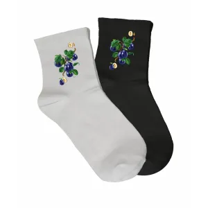 Modne skarpety damskie czarne z nadrukiem owoców